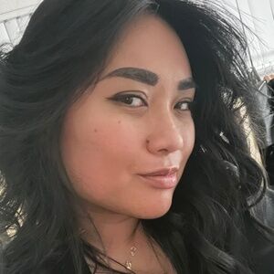 Meet your Posher, Theresa